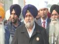SAD chief visits Golden Temple, calls sacrilege attempt in Amritsar 'traumatic incident' - Hindi News | SAD chief visits Golden Temple, calls sacrilege attempt in Amritsar 'traumatic incident' | Latest national News at Lokmattimes.com