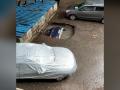 Car swallowed up by Mumbai well, efforts on to retrieve it - Hindi News | Car swallowed up by Mumbai well, efforts on to retrieve it | Latest international News at Lokmattimes.com