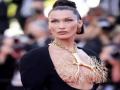 Bella Hadid's Cannes 2021 appearance makes headline - Hindi News | Bella Hadid's Cannes 2021 appearance makes headline | Latest lifestyle News at Lokmattimes.com