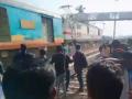 Narrow escape for passengers from being run over by Shatabdi Express, one dead - Hindi News | Narrow escape for passengers from being run over by Shatabdi Express, one dead | Latest national News at Lokmattimes.com