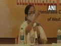 West Bengal BJP says Mamata Banerjee 'insulted the national anthem' - Hindi News | West Bengal BJP says Mamata Banerjee 'insulted the national anthem' | Latest politics News at Lokmattimes.com