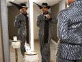 Hats off to Billy Porter's crustal pin suit - Hindi News | Hats off to Billy Porter's crustal pin suit | Latest lifestyle News at Lokmattimes.com