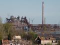 About 300 civilians may remain on territory of Azovstal plant in Mariupol: Evacuee - Hindi News | About 300 civilians may remain on territory of Azovstal plant in Mariupol: Evacuee | Latest international News at Lokmattimes.com