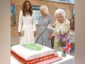 Queen Elizabeth steals the Eden Project's show by cutting cake with sword - Hindi News | Queen Elizabeth steals the Eden Project's show by cutting cake with sword | Latest entertainment News at Lokmattimes.com