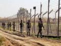 Pak intruder killed by BSF in Punjab's Amritsar sector - Hindi News | Pak intruder killed by BSF in Punjab's Amritsar sector | Latest national News at Lokmattimes.com