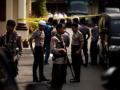14 hurt in suspected suicide bombing outside Indonesia church - Hindi News | 14 hurt in suspected suicide bombing outside Indonesia church | Latest international News at Lokmattimes.com