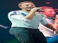 Chris Martin makes a video cameo at Elton John's final show - Hindi News | Chris Martin makes a video cameo at Elton John's final show | Latest international News at Lokmattimes.com