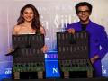 Rakul Preet Singh & Rajkummar Rao unveil the IIFA 2023 invitation box - Hindi News | Rakul Preet Singh & Rajkummar Rao unveil the IIFA 2023 invitation box | Latest lifestyle News at Lokmattimes.com
