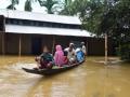 Pre-monsoon floods hit three lakh people in 11 Assam districts - Hindi News | Pre-monsoon floods hit three lakh people in 11 Assam districts | Latest national News at Lokmattimes.com