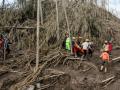 Death toll in Indonesian volcano eruption rises to 43 - Hindi News | Death toll in Indonesian volcano eruption rises to 43 | Latest politics News at Lokmattimes.com
