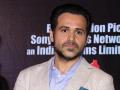 Emraan Hashmi unveils his 'salt-and-pepper' look in 'Harami' - Hindi News | Emraan Hashmi unveils his 'salt-and-pepper' look in 'Harami' | Latest lifestyle News at Lokmattimes.com