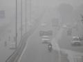 Dense fog engulfs Delhi - Hindi News | Dense fog engulfs Delhi | Latest national News at Lokmattimes.com