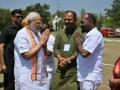 Pic of PM Modi with rowdy sheeter surfaces in K'taka, BJP high command seeks report - Hindi News | Pic of PM Modi with rowdy sheeter surfaces in K'taka, BJP high command seeks report | Latest politics News at Lokmattimes.com