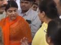 Guj BJP MP clarifies misunderstanding in public altercation - Hindi News | Guj BJP MP clarifies misunderstanding in public altercation | Latest politics News at Lokmattimes.com