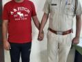 Man poses as cop to avoid toll tax; arrested with fake ID card - Hindi News | Man poses as cop to avoid toll tax; arrested with fake ID card | Latest international News at Lokmattimes.com