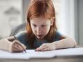Flickering screens may help children with reading, writing difficulties: Study - Hindi News | Flickering screens may help children with reading, writing difficulties: Study | Latest health News at Lokmattimes.com