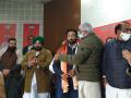 Congress MLA from Moga, Harjot Kamal, joins BJP in Chandigarh - Hindi News | Congress MLA from Moga, Harjot Kamal, joins BJP in Chandigarh | Latest national News at Lokmattimes.com