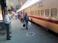 Railways to run passenger trains with AC coaches, limited stops on 15 routes from May 12 - Hindi News | Railways to run passenger trains with AC coaches, limited stops on 15 routes from May 12 | Latest national News at Lokmattimes.com