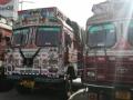 Truck drivers stranded amid lockdown, hundreds await unloading - Hindi News | Truck drivers stranded amid lockdown, hundreds await unloading | Latest health News at Lokmattimes.com