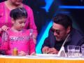 Jackie Shroff surprises 'Super Dancer' contestant by cooking 'bhindi' for her - Hindi News | Jackie Shroff surprises 'Super Dancer' contestant by cooking 'bhindi' for her | Latest entertainment News at Lokmattimes.com