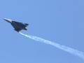 India flaunts LCA Tejas at Bengaluru air show - Hindi News | India flaunts LCA Tejas at Bengaluru air show | Latest national News at Lokmattimes.com