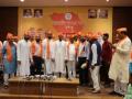 Congress leaders in Gujarat join BJP - Hindi News | Congress leaders in Gujarat join BJP | Latest politics News at Lokmattimes.com
