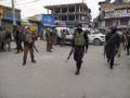 One killed, 34 injured in Srinagar grenade attack (Night Lead) - Hindi News | One killed, 34 injured in Srinagar grenade attack (Night Lead) | Latest national News at Lokmattimes.com