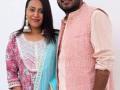 On 'paheli Eid', Swara Bhasker poses with husband Fahad Ahmad, his family - Hindi News | On 'paheli Eid', Swara Bhasker poses with husband Fahad Ahmad, his family | Latest maharashtra News at Lokmattimes.com