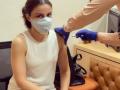 Soha Ali Khan gets Covid vaccine - Hindi News | Soha Ali Khan gets Covid vaccine | Latest lifestyle News at Lokmattimes.com