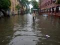 Kolkata remains waterlogged, more rain forecast - Hindi News | Kolkata remains waterlogged, more rain forecast | Latest international News at Lokmattimes.com