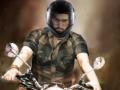 Hyderabad cops use Allu Arjun's 'Pushpa' poster to urge people to wear helmets while riding bikes - Hindi News | Hyderabad cops use Allu Arjun's 'Pushpa' poster to urge people to wear helmets while riding bikes | Latest entertainment News at Lokmattimes.com