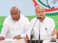 Cong high command will never offer any position to pacify someone: CM Gehlot ahead of meeting Kharge - Hindi News | Cong high command will never offer any position to pacify someone: CM Gehlot ahead of meeting Kharge | Latest politics News at Lokmattimes.com