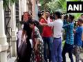 Patra Chawl land scam case: Wife of Raut's close aide, Swapna Patkar reaches ED office - Hindi News | Patra Chawl land scam case: Wife of Raut's close aide, Swapna Patkar reaches ED office | Latest national News at Lokmattimes.com