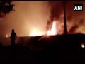 Huge fire breaks out in Gurugram's Sheetla Colony - Hindi News | Huge fire breaks out in Gurugram's Sheetla Colony | Latest national News at Lokmattimes.com