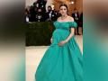 Bee Carrozzini flaunts her baby bump at Met Gala 2021 - Hindi News | Bee Carrozzini flaunts her baby bump at Met Gala 2021 | Latest lifestyle News at Lokmattimes.com