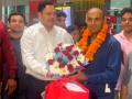 Noida bizman wrongly detained at Abu Dhabi airport returns - Hindi News | Noida bizman wrongly detained at Abu Dhabi airport returns | Latest national News at Lokmattimes.com