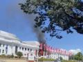 Protesters set fire to Australia's Old Parliament House - Hindi News | Protesters set fire to Australia's Old Parliament House | Latest politics News at Lokmattimes.com
