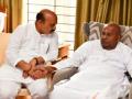 CM Bommai, Cabinet colleagues pay visit to ailing ex-PM Deve Gowda - Hindi News | CM Bommai, Cabinet colleagues pay visit to ailing ex-PM Deve Gowda | Latest politics News at Lokmattimes.com