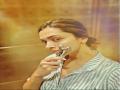 Deepika Padukone pampers herself on day 2 of quarantine - Hindi News | Deepika Padukone pampers herself on day 2 of quarantine | Latest entertainment News at Lokmattimes.com