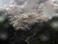 Indonesia's Mt. Semeru erupts, spews hot ash - Hindi News | Indonesia's Mt. Semeru erupts, spews hot ash | Latest international News at Lokmattimes.com