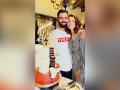 Anushka Sharma, Virat Kohli ring in New Year with daughter Vamika in South Africa - Hindi News | Anushka Sharma, Virat Kohli ring in New Year with daughter Vamika in South Africa | Latest entertainment News at Lokmattimes.com