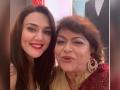 Changed this tomboy into a heroine: Preity Zinta pays tribute to Saroj Khan on Teachers' Day - Hindi News | Changed this tomboy into a heroine: Preity Zinta pays tribute to Saroj Khan on Teachers' Day | Latest entertainment News at Lokmattimes.com