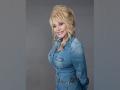 ACM Awards 2022: Dolly Parton shows support for Ukraine - Hindi News | ACM Awards 2022: Dolly Parton shows support for Ukraine | Latest entertainment News at Lokmattimes.com
