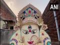 Puri-based miniature artist makes Goddess Durga idol with ice-cream sticks - Hindi News | Puri-based miniature artist makes Goddess Durga idol with ice-cream sticks | Latest national News at Lokmattimes.com