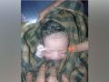 Baby girl born in Army vehicle amid poor visibility, snow conditions in J-K - Hindi News | Baby girl born in Army vehicle amid poor visibility, snow conditions in J-K | Latest national News at Lokmattimes.com