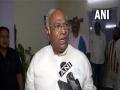 5 days of Parliament wasted, Opposition wants meaningful discussion in Parliament: Mallikarjun Kharge - Hindi News | 5 days of Parliament wasted, Opposition wants meaningful discussion in Parliament: Mallikarjun Kharge | Latest national News at Lokmattimes.com