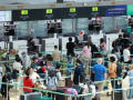 Unionised workers at 14 airports suspend strike, Incheon airport walkout continues - Hindi News | Unionised workers at 14 airports suspend strike, Incheon airport walkout continues | Latest technology News at Lokmattimes.com