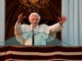 Ex-Pope Benedict 'seriously ill with shingles' - Hindi News | Ex-Pope Benedict 'seriously ill with shingles' | Latest international News at Lokmattimes.com