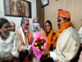 Haryana Minister Anil Vij meets parents of gold medallist Neeraj Chopra - Hindi News | Haryana Minister Anil Vij meets parents of gold medallist Neeraj Chopra | Latest national News at Lokmattimes.com