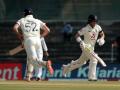 England players sport black armbands to pay tribute to Tom Moore - Hindi News | England players sport black armbands to pay tribute to Tom Moore | Latest cricket News at Lokmattimes.com